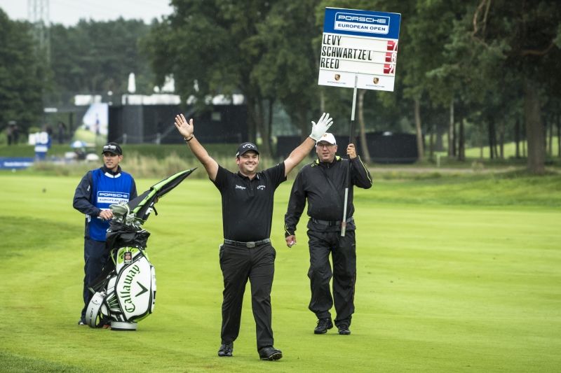 Porsche European Open 2017, Patrick Reed spielt Albatros (Foto: Porsche AG)